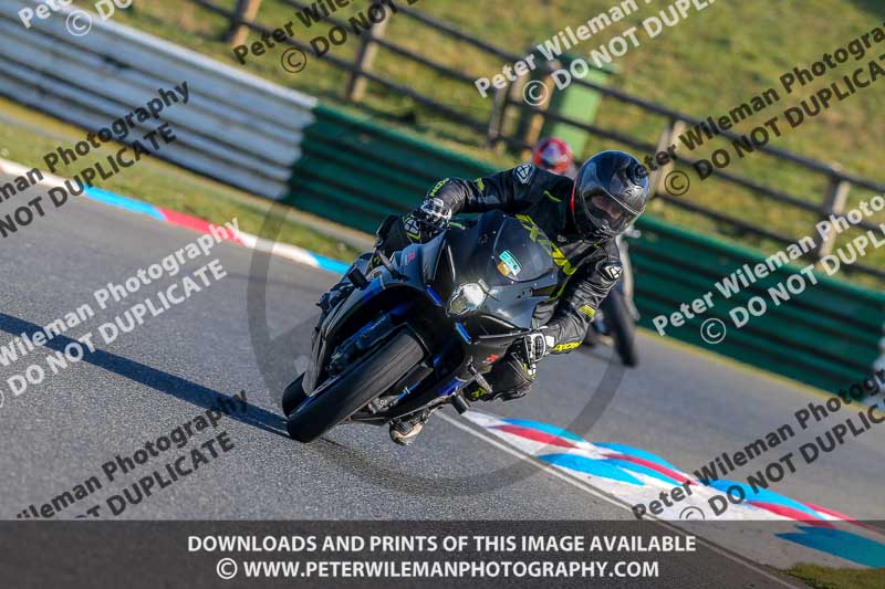 PJM Wedding Photography;enduro digital images;event digital images;eventdigitalimages;mallory park;mallory park photographs;mallory park trackday;mallory park trackday photographs;no limits trackdays;peter wileman photography;racing digital images;trackday digital images;trackday photos